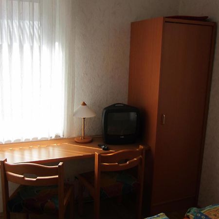 Gaestehaus Stroeter Бахарах Экстерьер фото